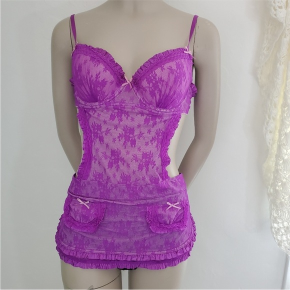 Victoria Secret Lace Apron Lingerie - Picture 1 of 6